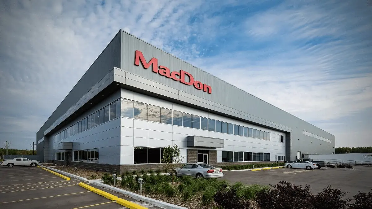 MacDon Industries: Tối ưu trải nghiệm khách hàng & quản lý dữ liệu