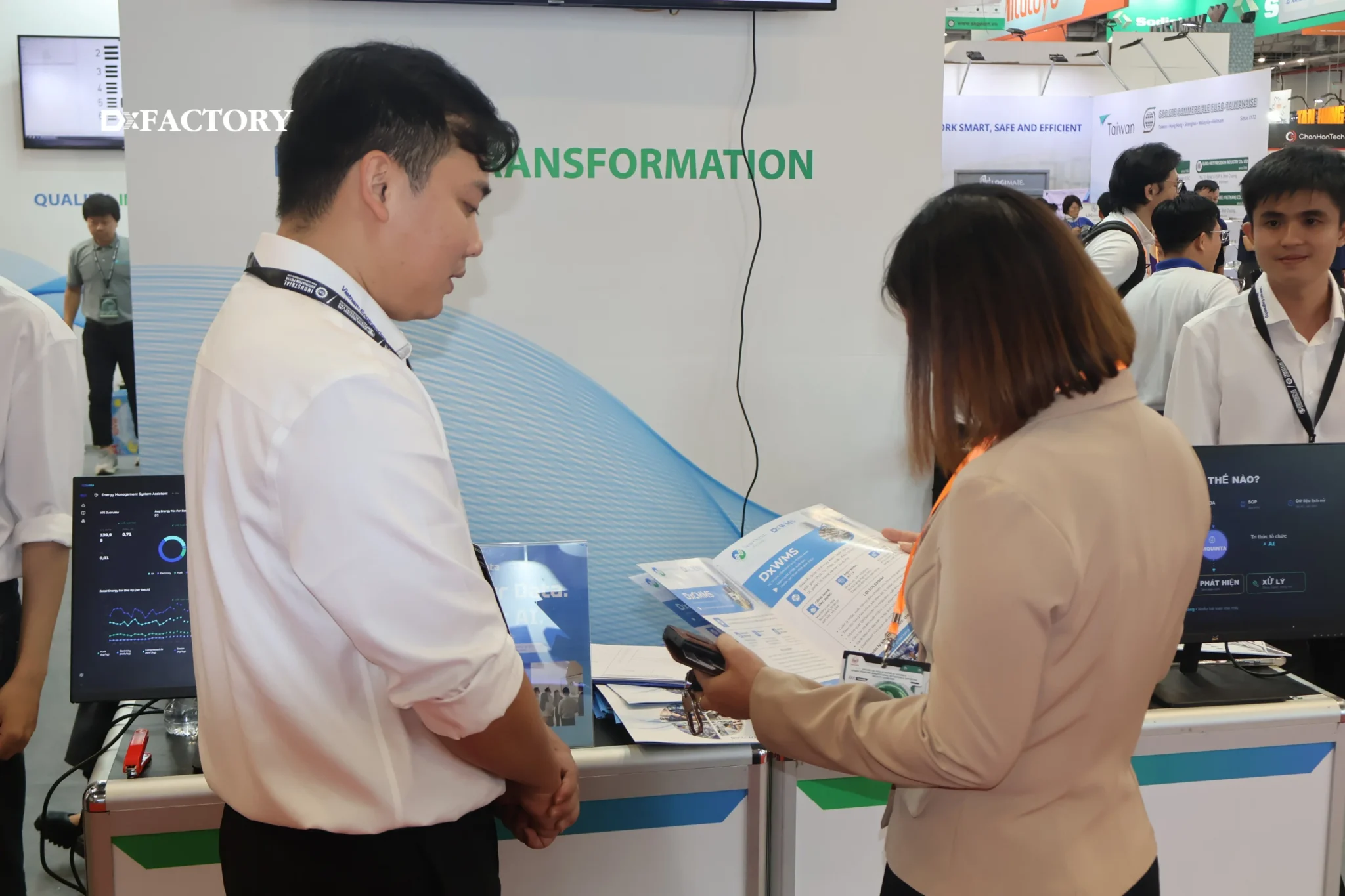 Demo giải pháp DxFACTORY cho nhà máy thông minh tại VIMF 2026 (2)